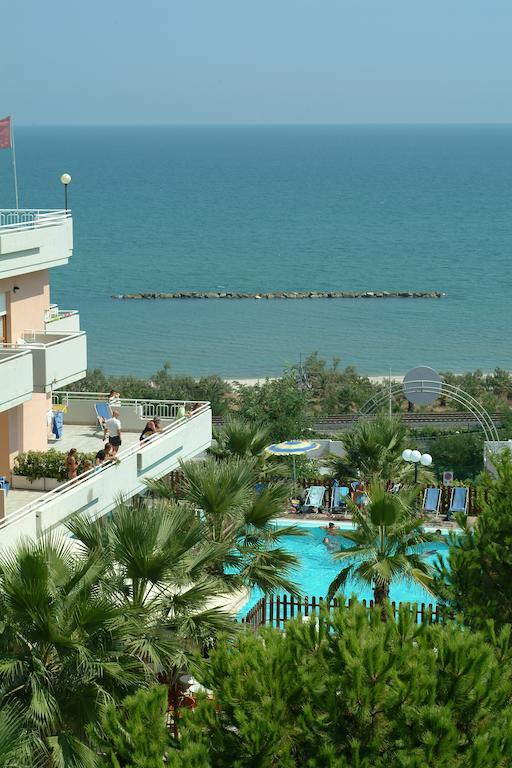 Residence Azzurro Massignano Ruang foto