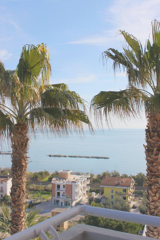 Residence Azzurro Massignano Ruang foto