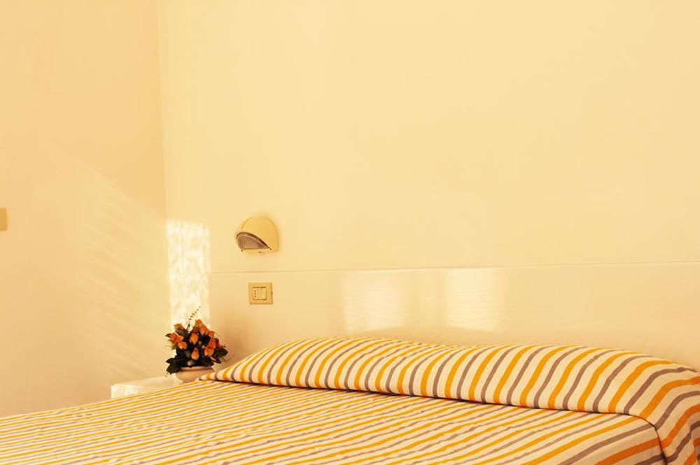 Residence Azzurro Massignano Bagian luar foto