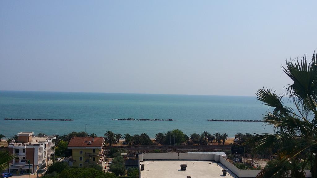 Residence Azzurro Massignano Bagian luar foto