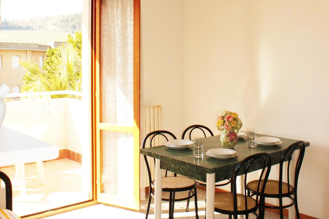 Residence Azzurro Massignano Bagian luar foto