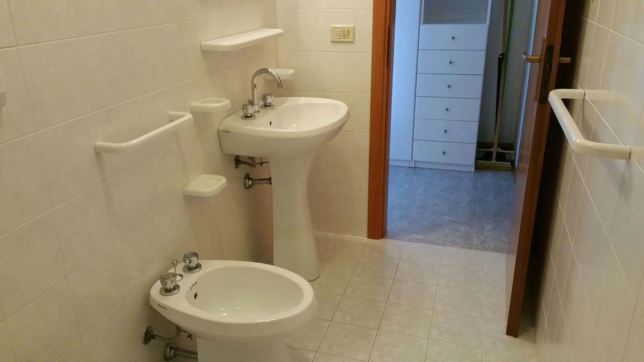 Residence Azzurro Massignano Bagian luar foto